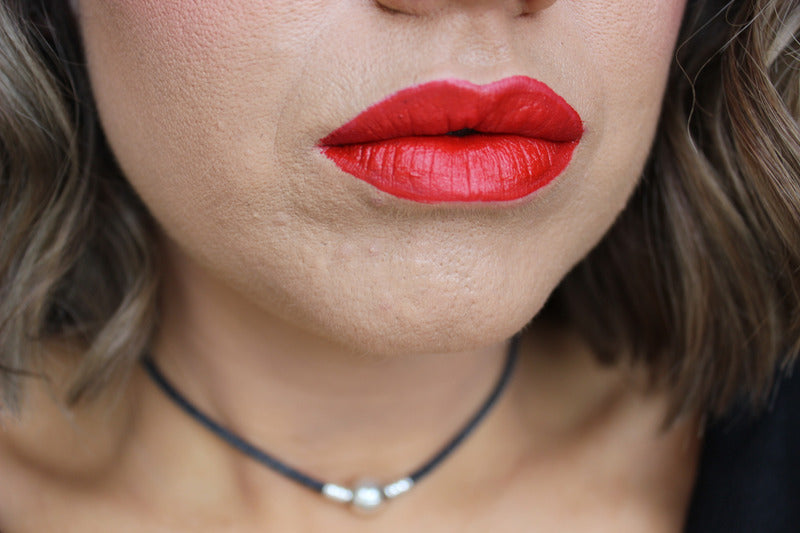 A Lazy Girl's Guide To Lipstick: Super Stay or Stay Away?